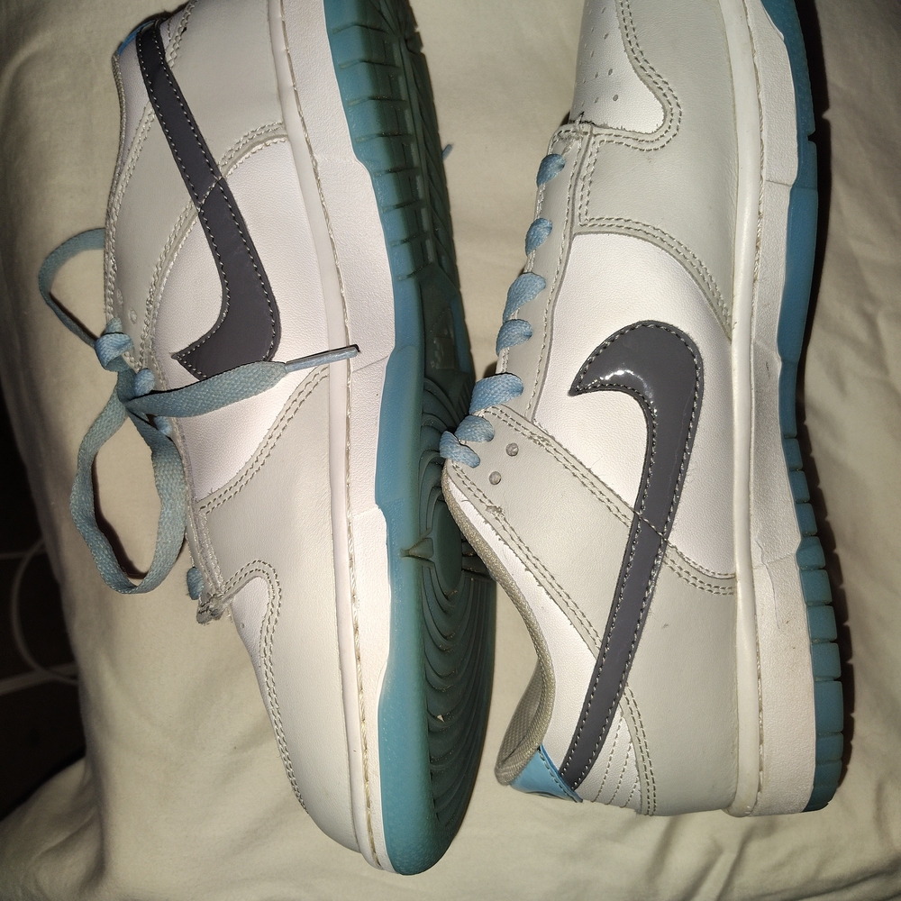 Nike Blue and White Sneakers with Classic Low-Top Design